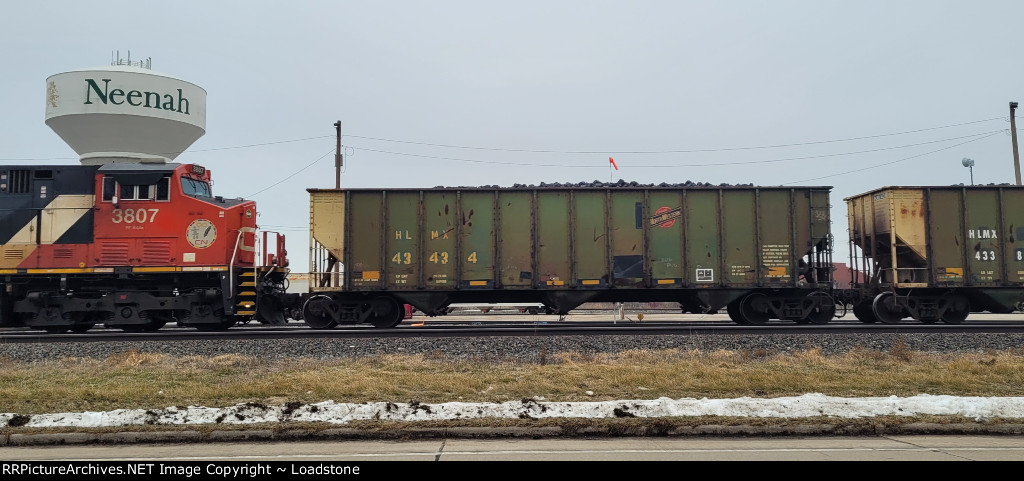 HLMX 43434 w CN 3807 'the black triangle' 